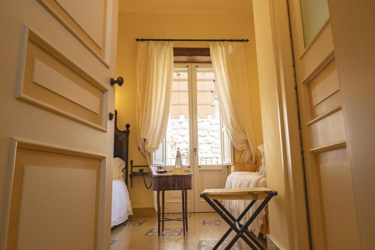 Alojamento de Acomodação e Pequeno-almoço Casa Turchetti Taormina