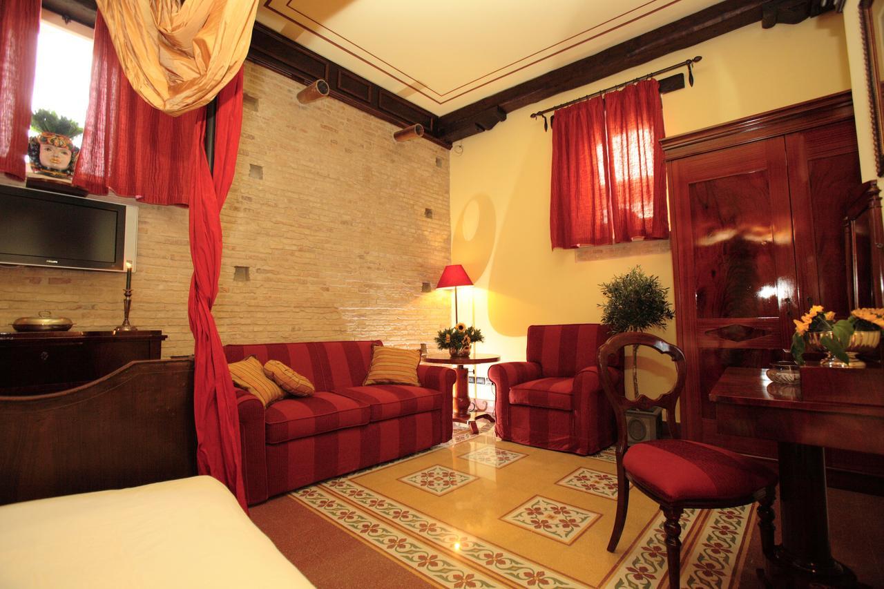 Bed & Breakfast Casa Turchetti 3*